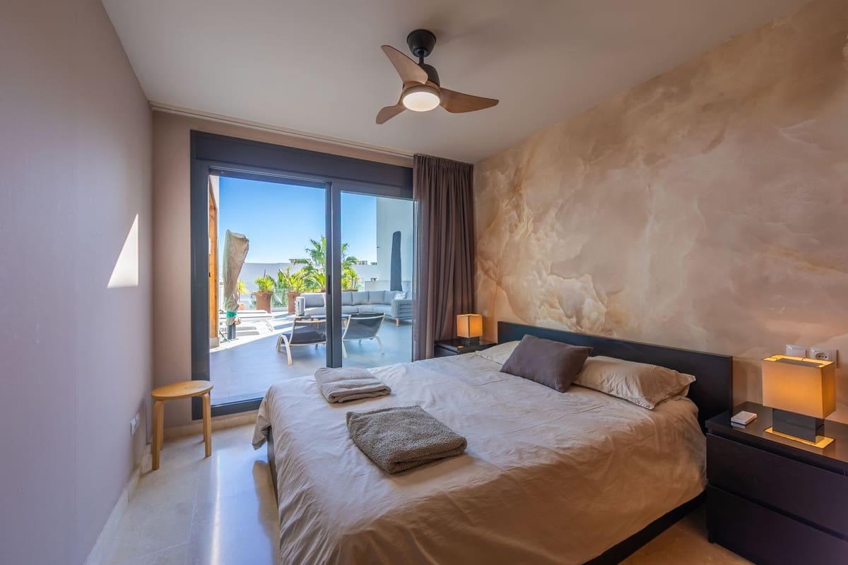 2 sypialnia Penthouse na sprzedaż w Bahia de Casares - 535 000 € (Ref: 9446651)