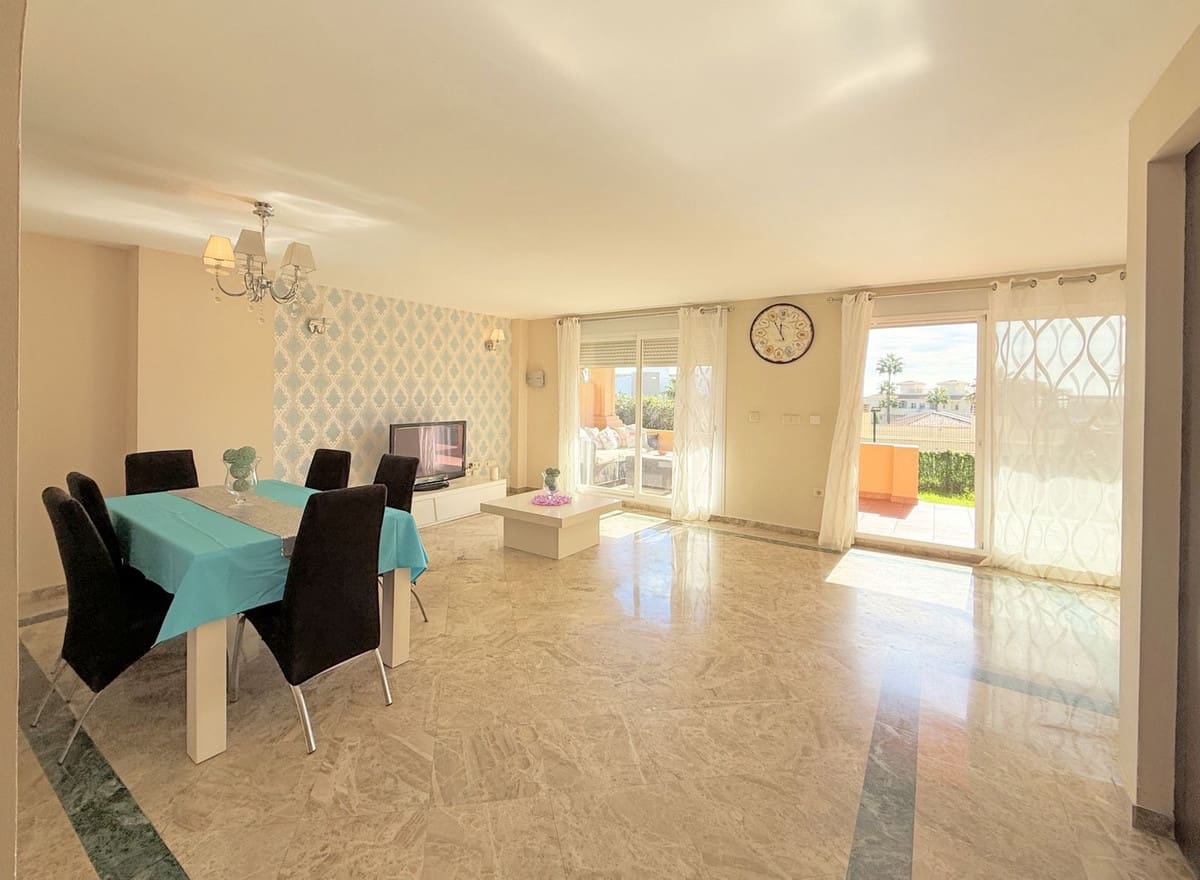 3 soveværelse Byhus til salg i Estepona - € 420.000 (Ref: 9446652)