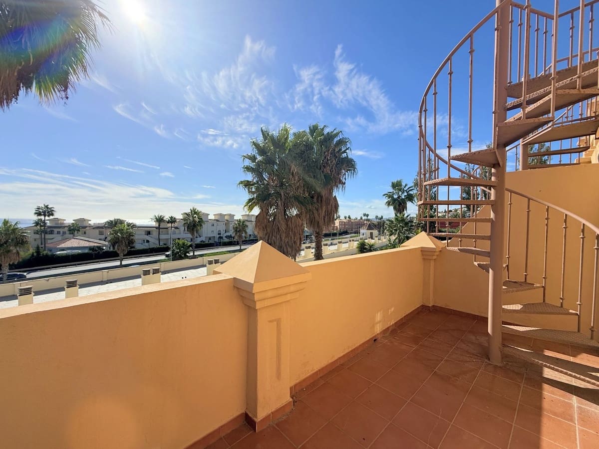 3 soveværelse Byhus til salg i Estepona - € 420.000 (Ref: 9446652)