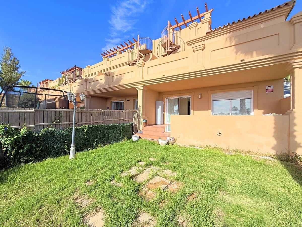 3 soveværelse Byhus til salg i Estepona - € 420.000 (Ref: 9446652)