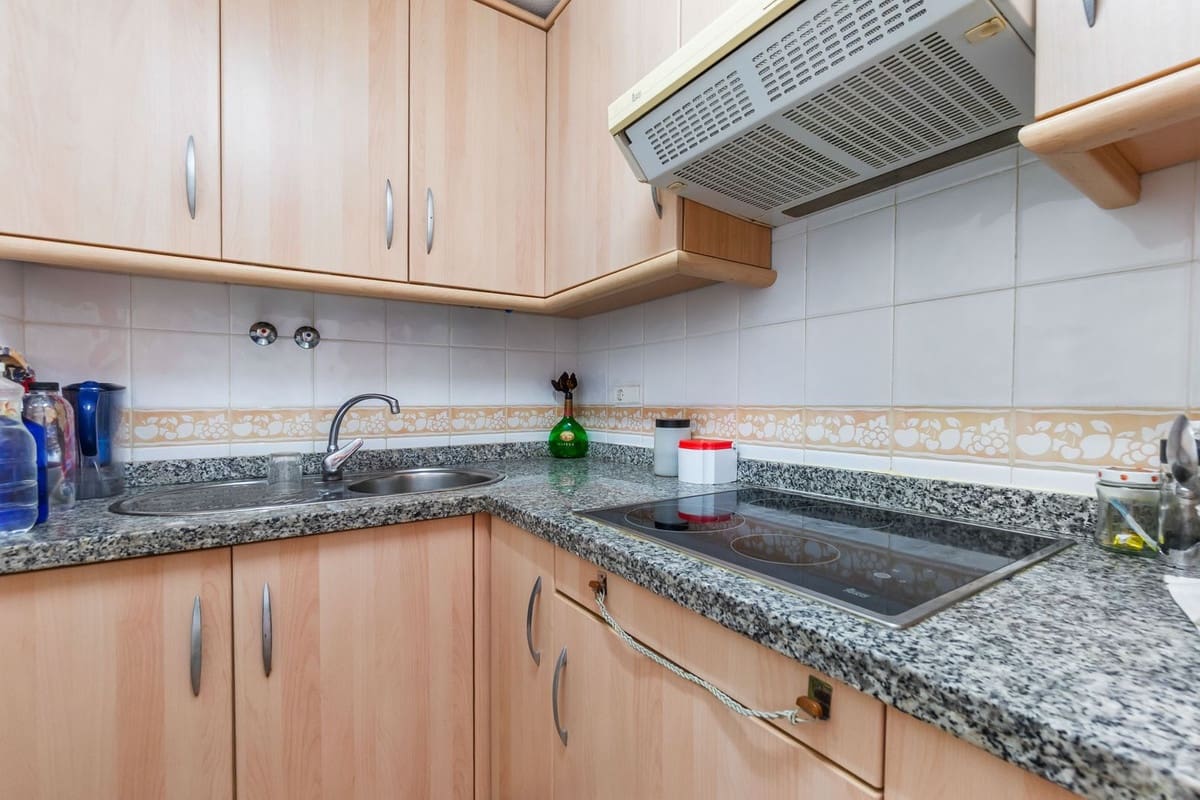 3 quarto Penthouse para venda em Torrevieja - 229 000 € (Ref: 9446653)