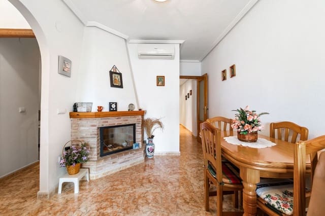 Ático de 3 habitaciones en Las Piscinas Naturales, Torrevieja en venta - 229.000 € (Ref: 9446653)