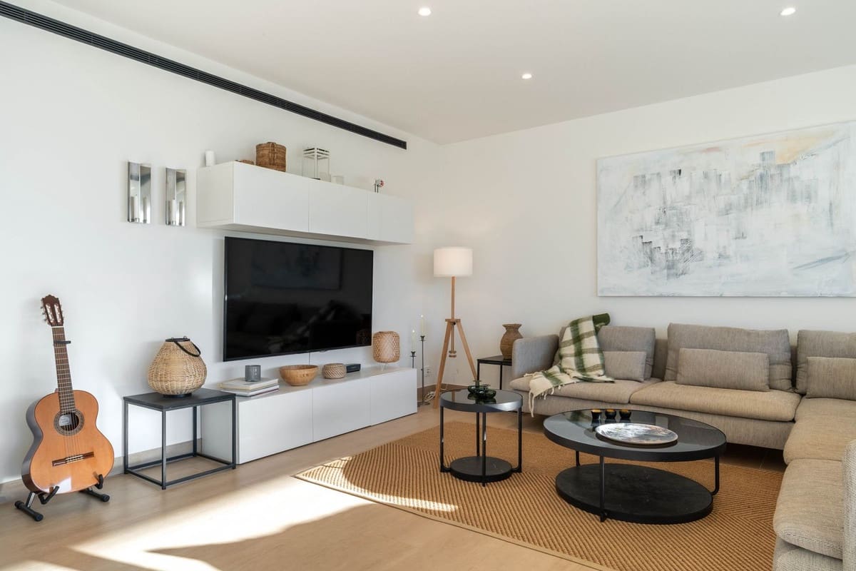 2 soverom Leilighet til salgs i Fuengirola - € 695 000 (Ref: 9446655)