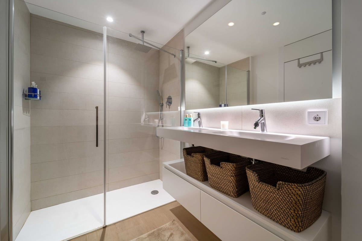 2 soverom Leilighet til salgs i Fuengirola - € 695 000 (Ref: 9446655)