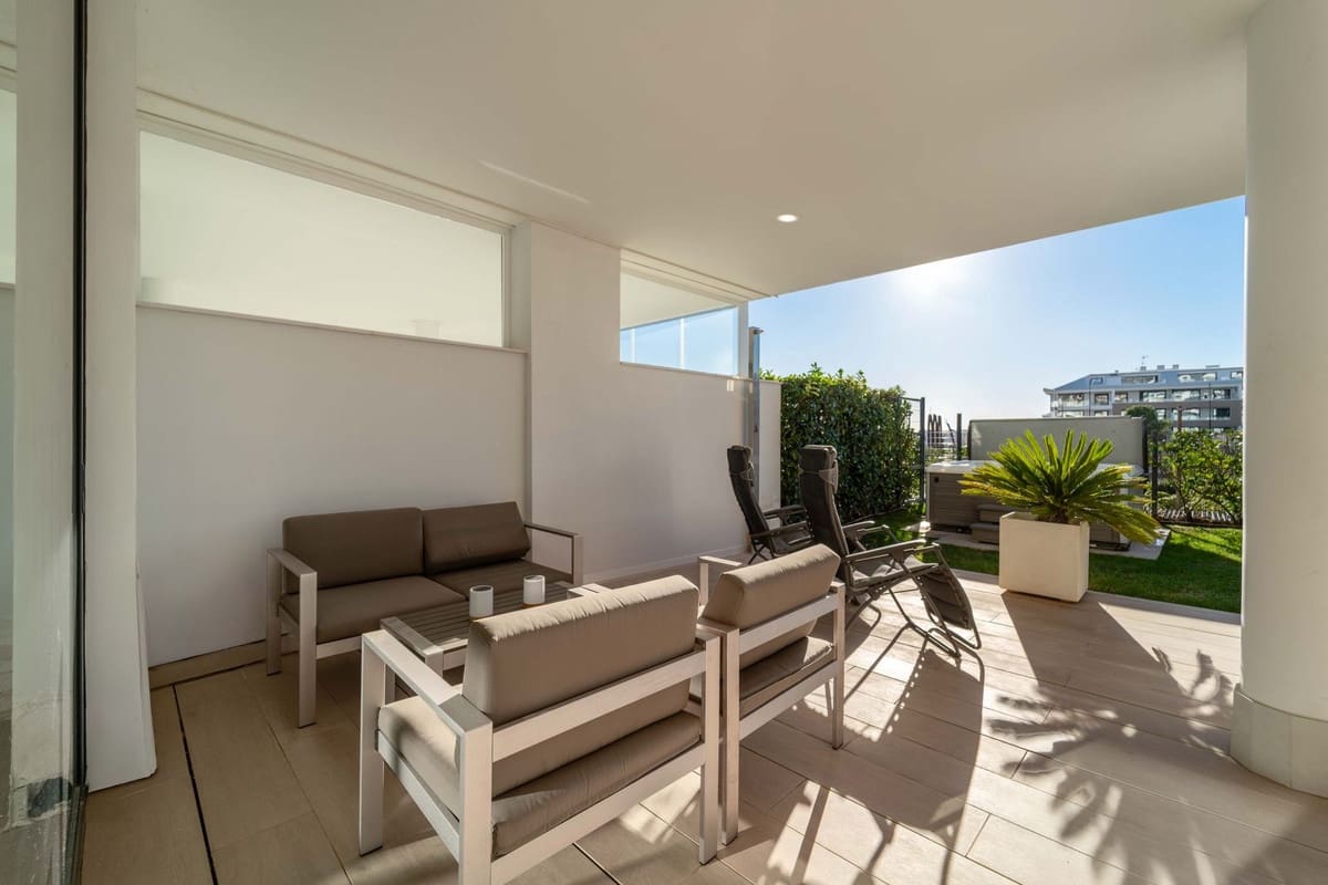 2 soverom Leilighet til salgs i Fuengirola - € 695 000 (Ref: 9446655)