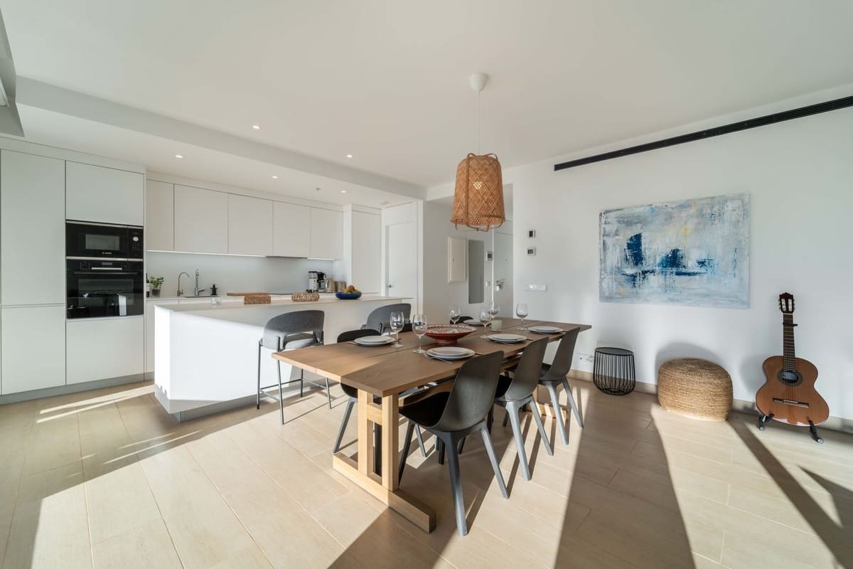 2 soverom Leilighet til salgs i Fuengirola - € 695 000 (Ref: 9446655)