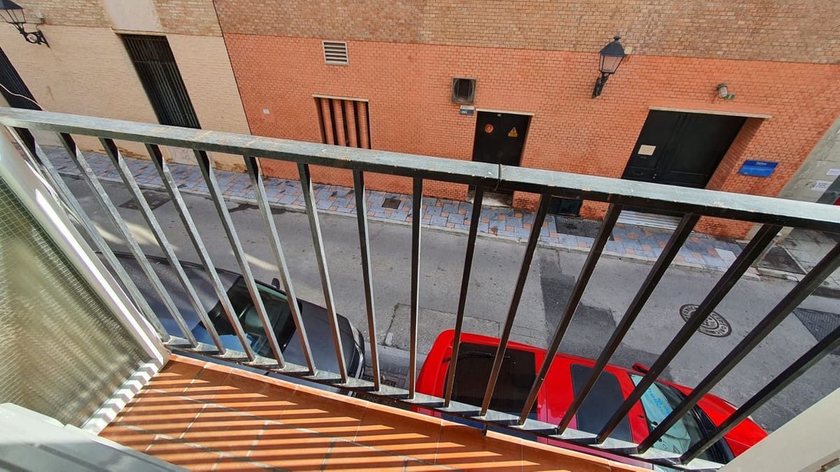 3 makuuhuone Huoneisto myytävänä paikassa Fuengirola - 325 000 € (Ref: 9446659)