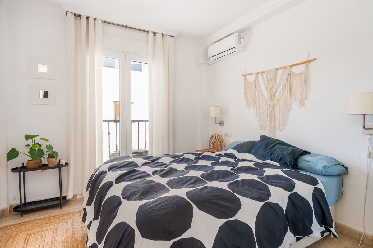 2 sovrum Takvåning till salu i Carvajal - 430 000 € (Ref: 9446660)