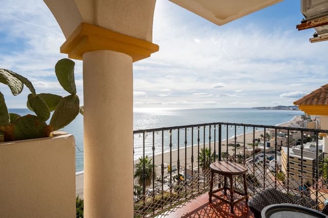 Ático de 2 habitaciones en Carvajal, Fuengirola en venta - 430.000 € (Ref: 9446660)