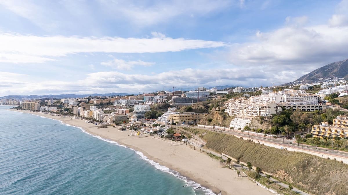 2 sovrum Takvåning till salu i Carvajal - 430 000 € (Ref: 9446660)