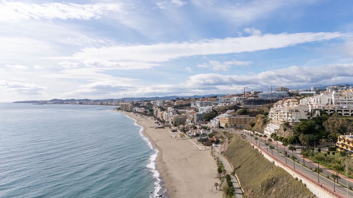 2 sovrum Takvåning till salu i Carvajal - 430 000 € (Ref: 9446660)