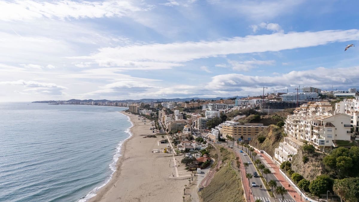 2 sovrum Takvåning till salu i Carvajal - 430 000 € (Ref: 9446660)