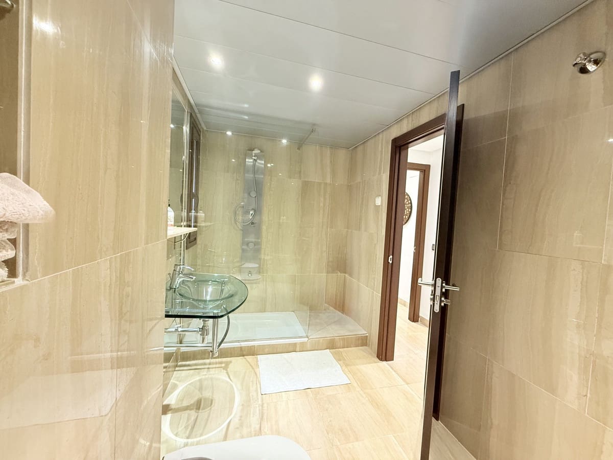 3 quarto Apartamento para venda em Estepona - 690 000 € (Ref: 9446661)