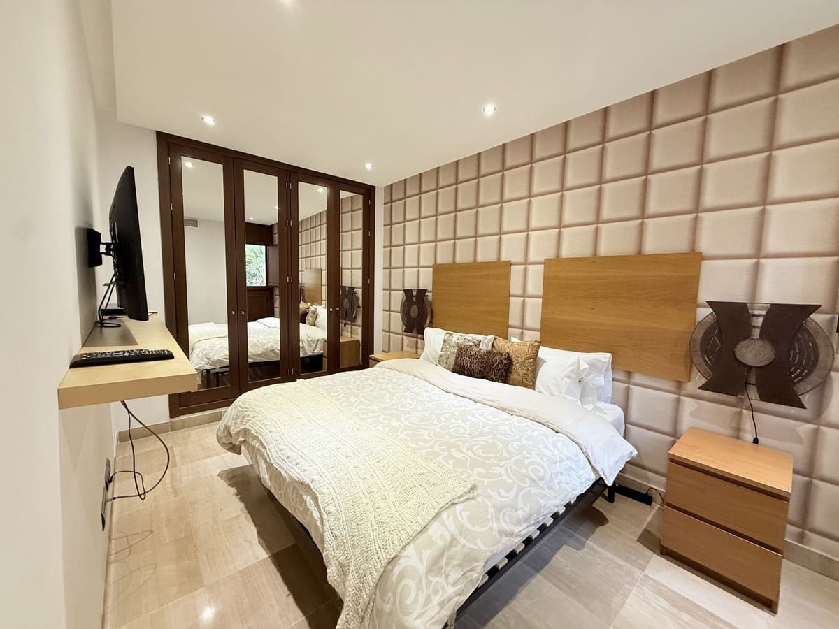 3 quarto Apartamento para venda em Estepona - 690 000 € (Ref: 9446661)