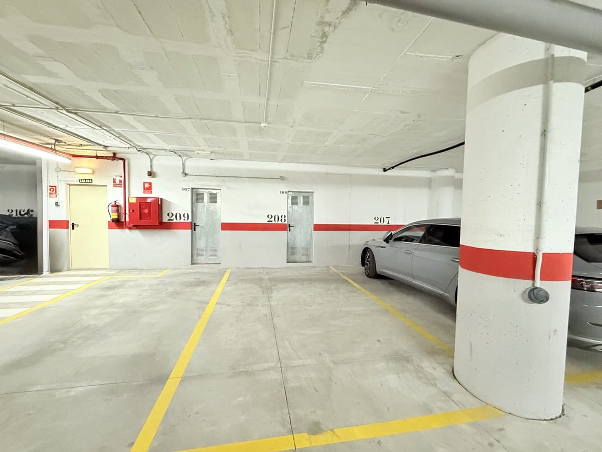 3 quarto Apartamento para venda em Estepona - 690 000 € (Ref: 9446661)