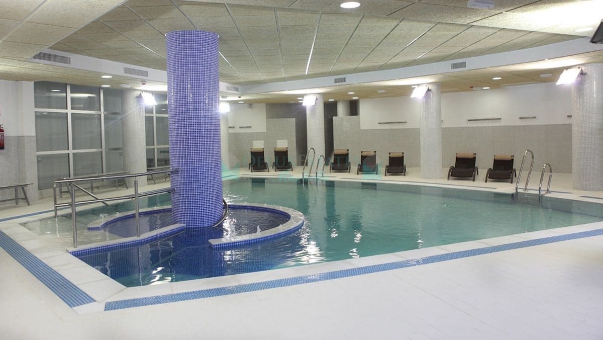 3 quarto Apartamento para venda em Estepona - 690 000 € (Ref: 9446661)