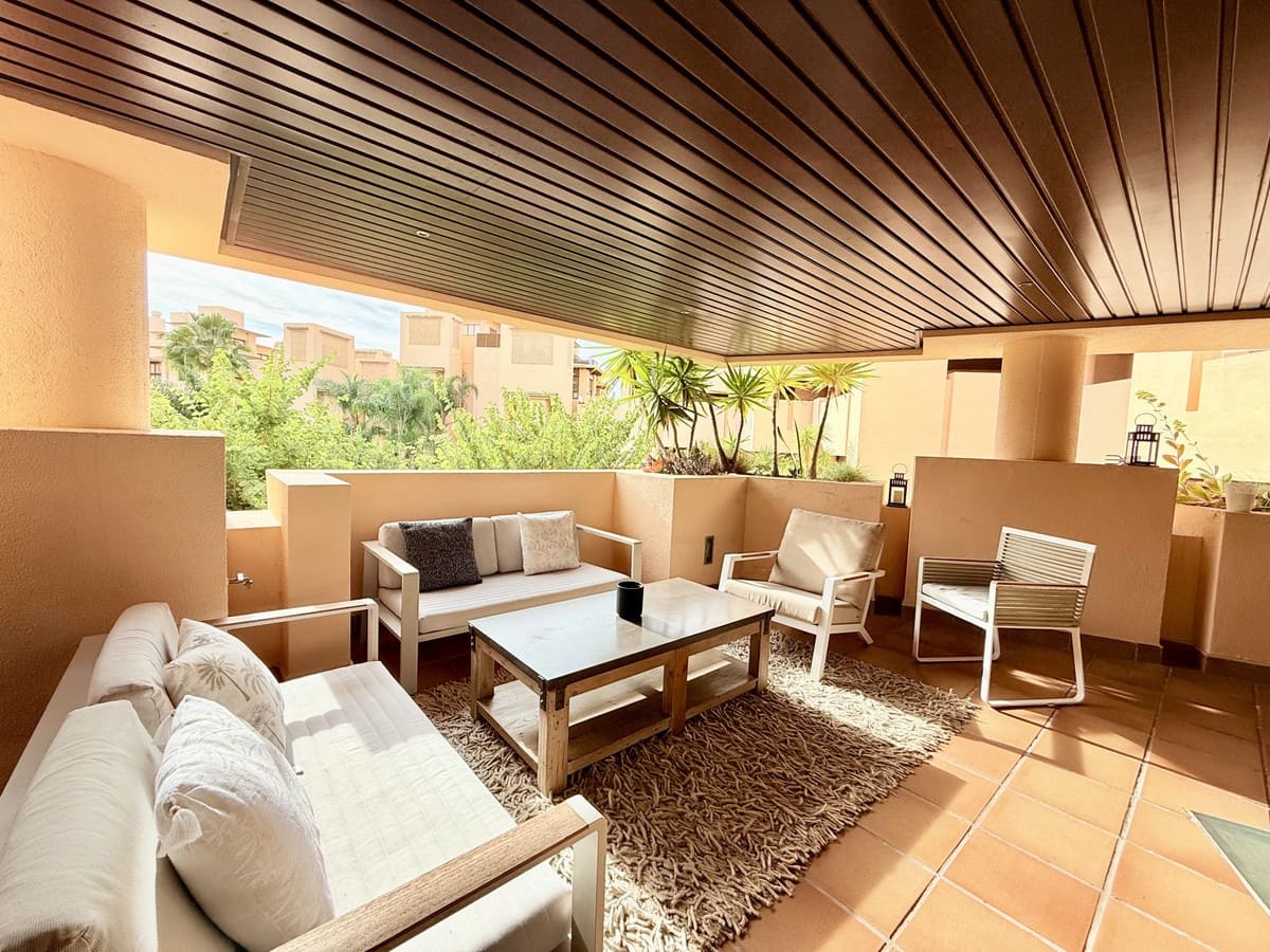 3 quarto Apartamento para venda em Estepona - 690 000 € (Ref: 9446661)