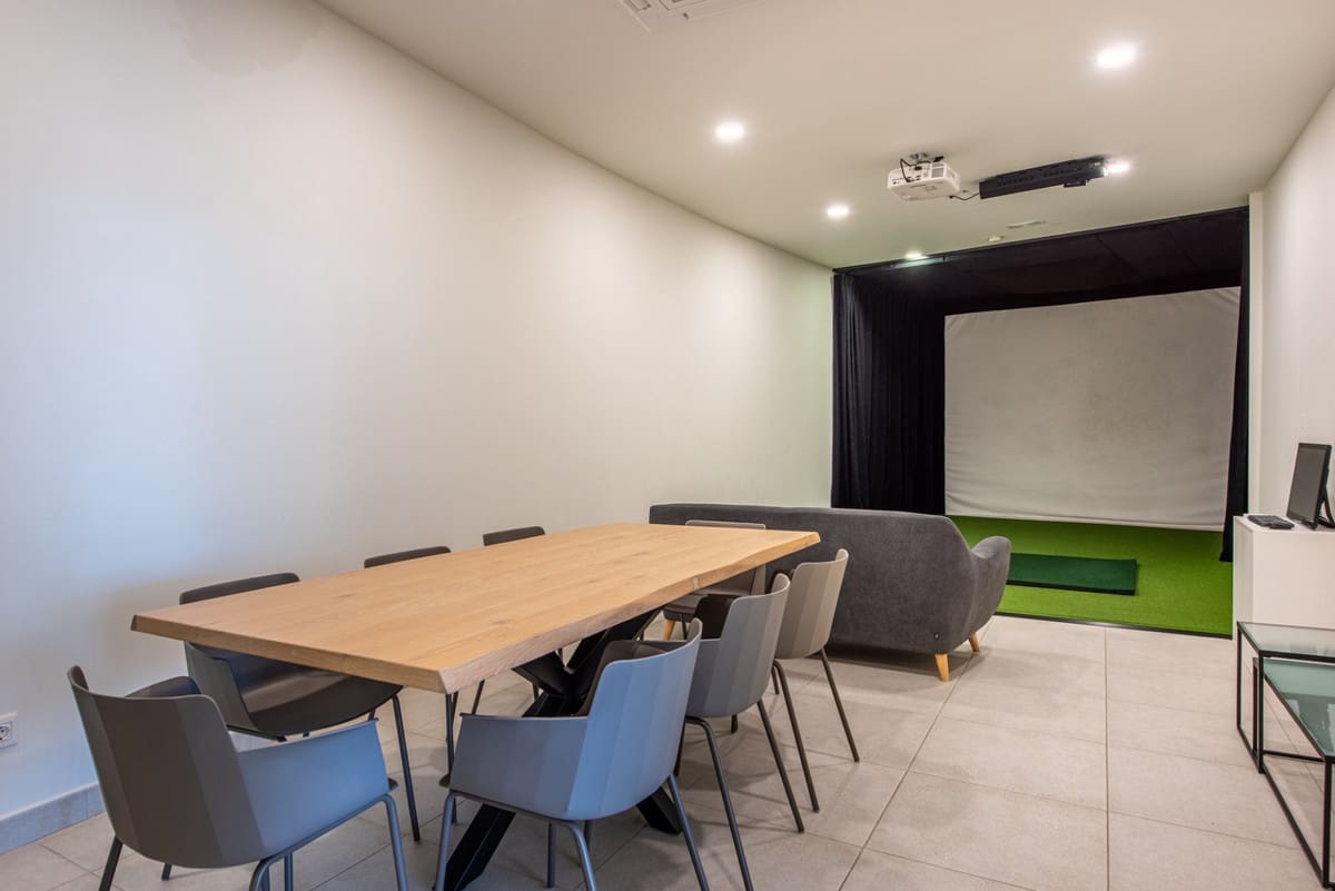 2 bedroom Penthouse for sale in La Cala de Mijas - € 995,000 (Ref: 9449942)