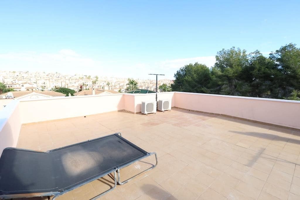 Chalet de 4 habitaciones en Orihuela Costa en venta - 284.900 € (Ref: 9449944)