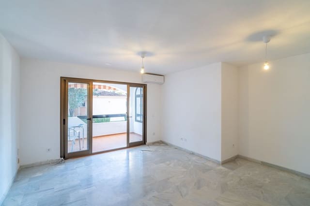 3 soverom Leilighet til salgs i Castillo Sohail, Fuengirola - € 319 000 (Ref: 9449946)