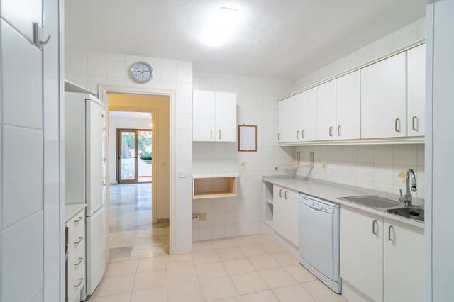 3 soverom Leilighet til salgs i Castillo Sohail, Fuengirola - € 319 000 (Ref: 9449946)