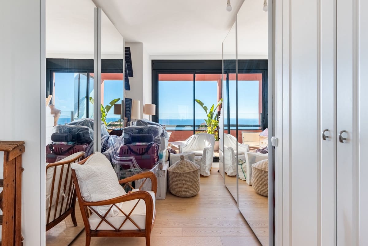 4 soveværelse Lejlighed til salg i Calahonda - € 690.000 (Ref: 9451606)