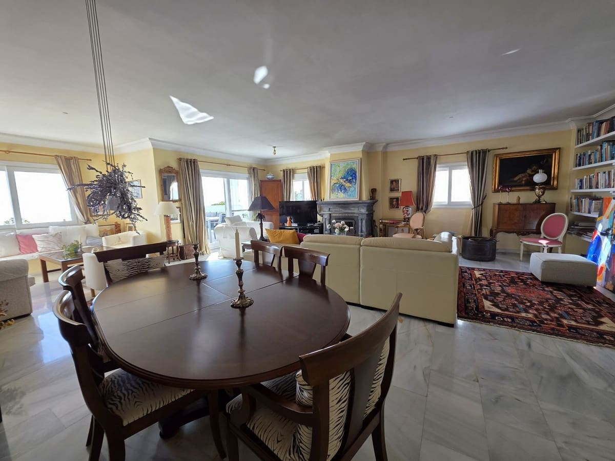 2 quarto Apartamento para venda em La Mairena - 399 000 € (Ref: 9451610)