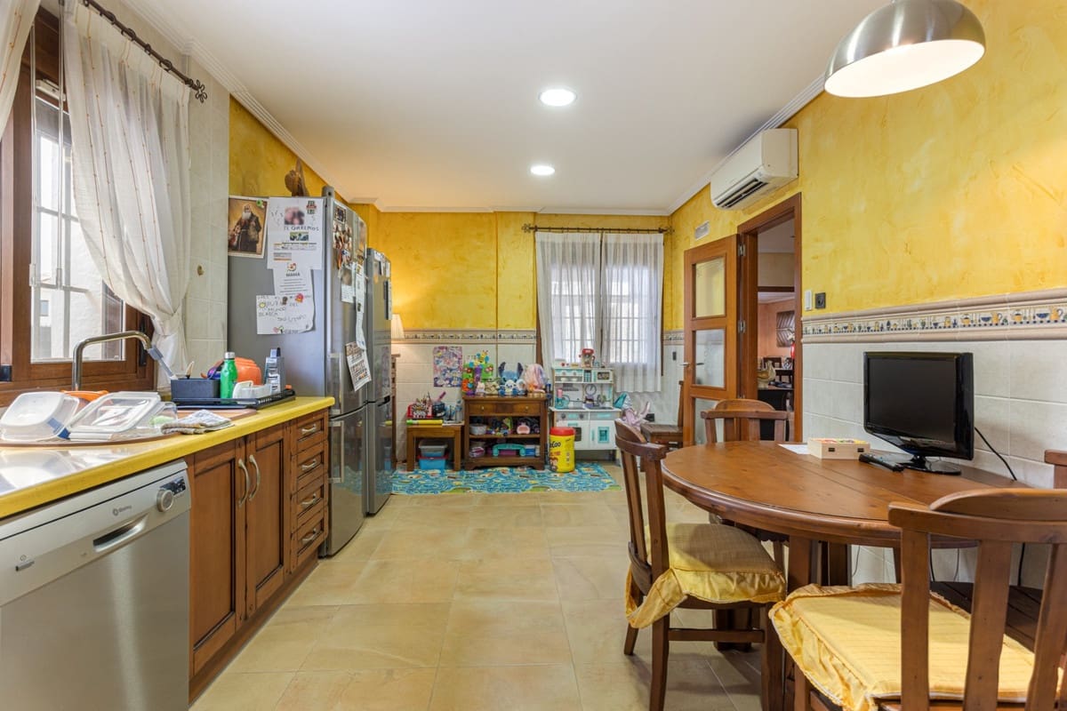 4 sypialnia Finka/Dom wiejski na sprzedaż w Los Montesinos - 750 000 € (Ref: 9451613)