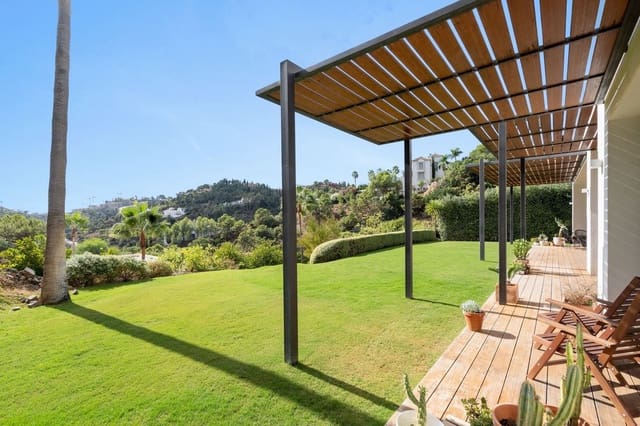 Chalet de 6 habitaciones en El Madroñal, Benahavís en venta - 4.200.000 € (Ref: 9452504)