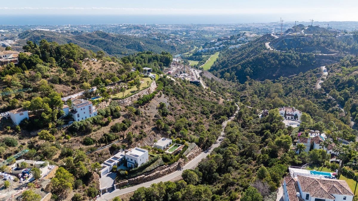 Chalet de 6 habitaciones en El Madroñal en venta - 4.200.000 € (Ref: 9452504)