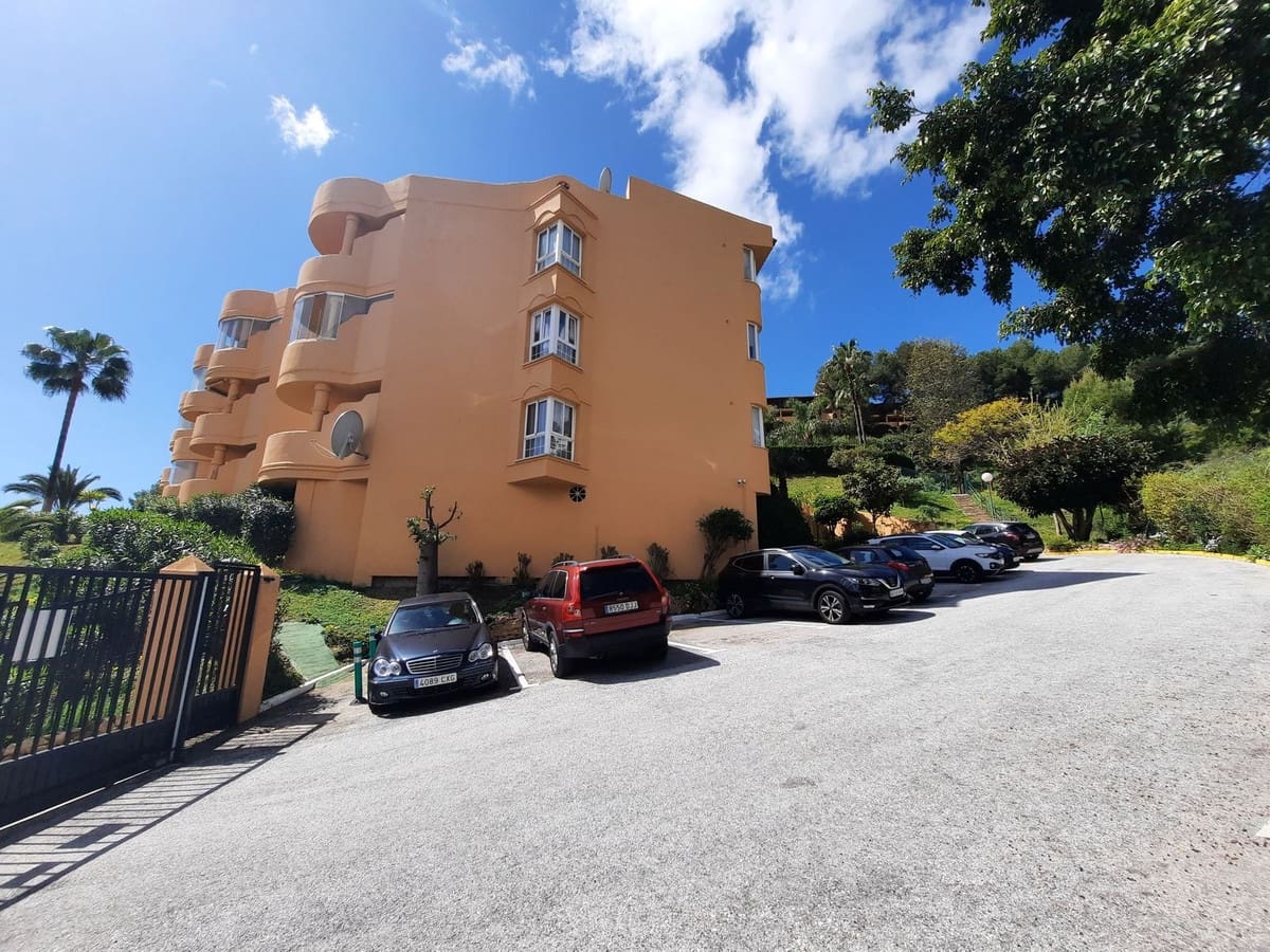 3 Zimmer Apartment zu verkaufen in Calahonda - 395.000 € (Ref: 9460834)
