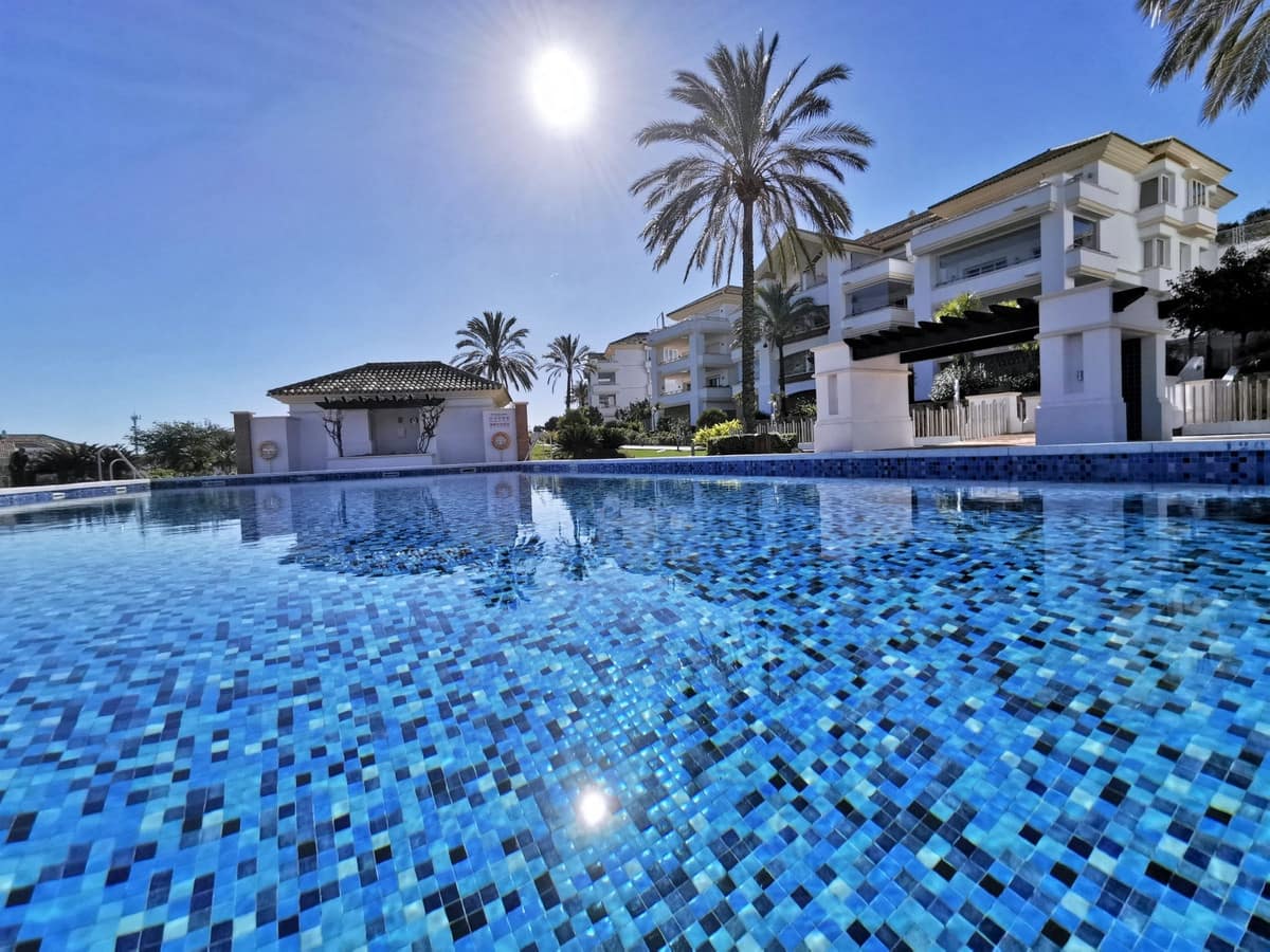 Apartamento de 2 habitaciones en La Cala Golf en venta - 395.000 € (Ref: 9460836)