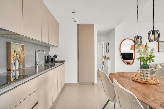 Apartamento de 2 habitaciones en Cancelada, Estepona en venta - 410.000 € (Ref: 9460838)