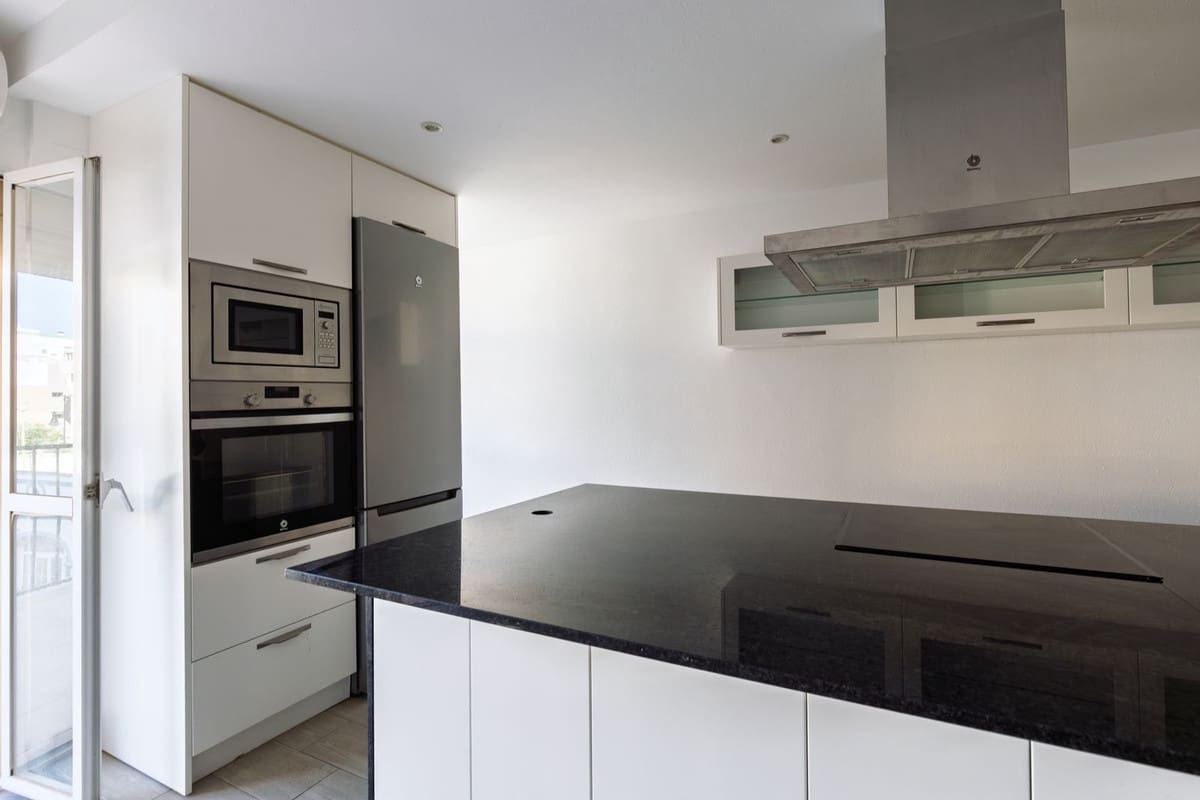 3 Zimmer Apartment zu verkaufen in Fuengirola - 369.000 € (Ref: 9460840)