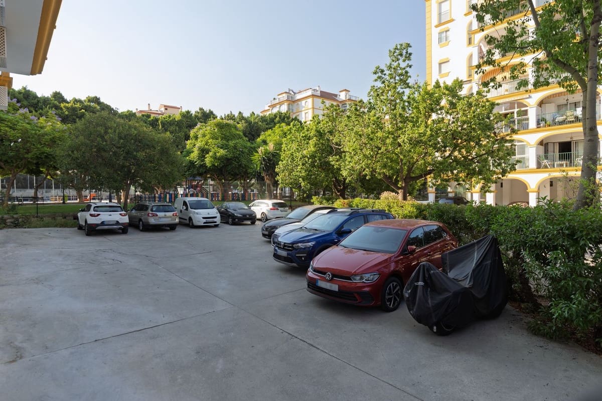 3 Zimmer Apartment zu verkaufen in Fuengirola - 369.000 € (Ref: 9460840)