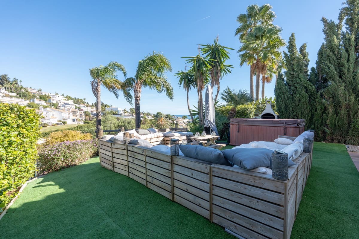 4 bedroom Villa for sale in La Capellania - € 1,199,000 (Ref: 9465053)