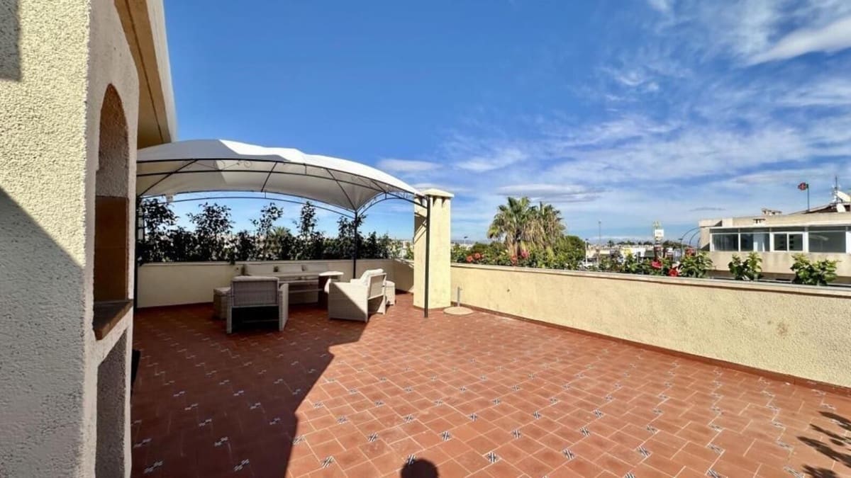 2 soverom Penthouse til salgs i Torrevieja - € 247 000 (Ref: 9465055)