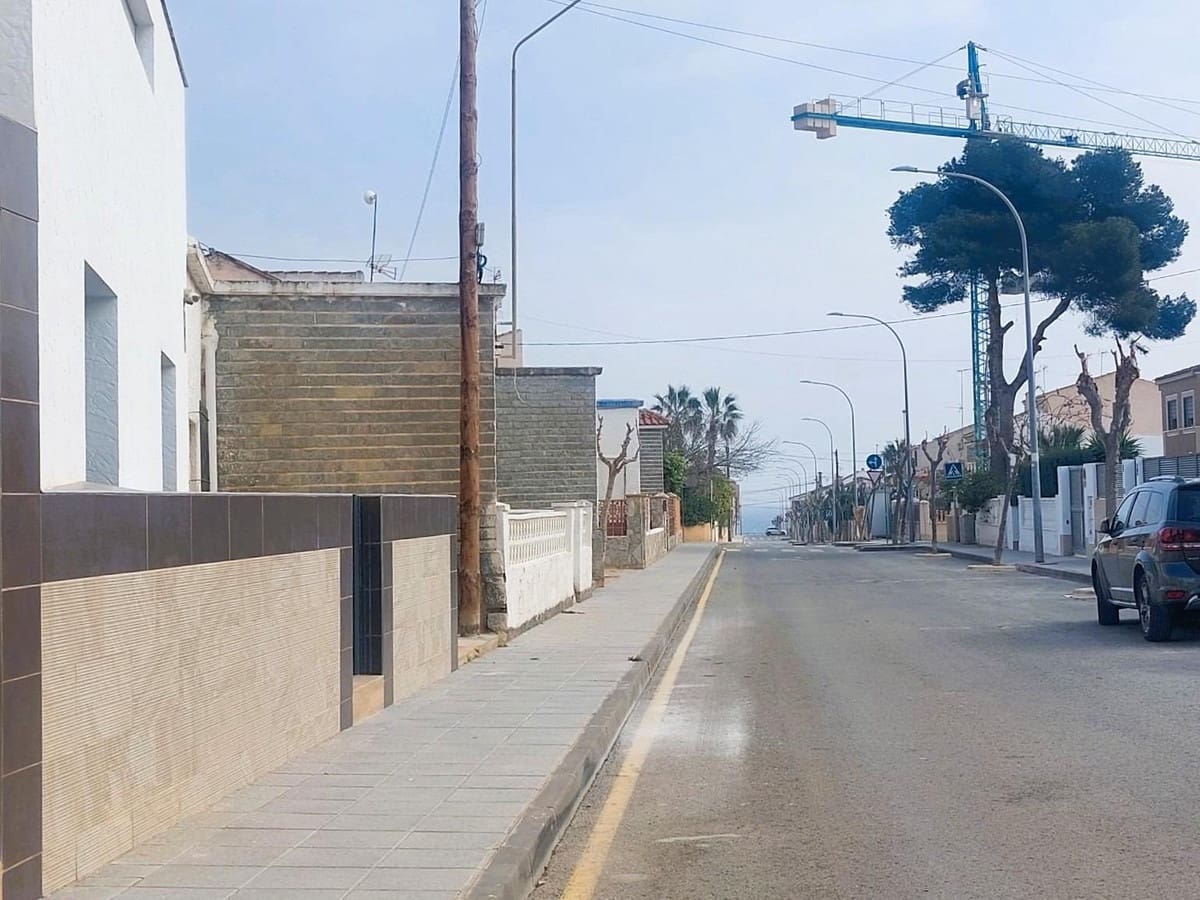 3 bedroom Villa for sale in Torre de la Horadada - € 598,000 (Ref: 9465057)