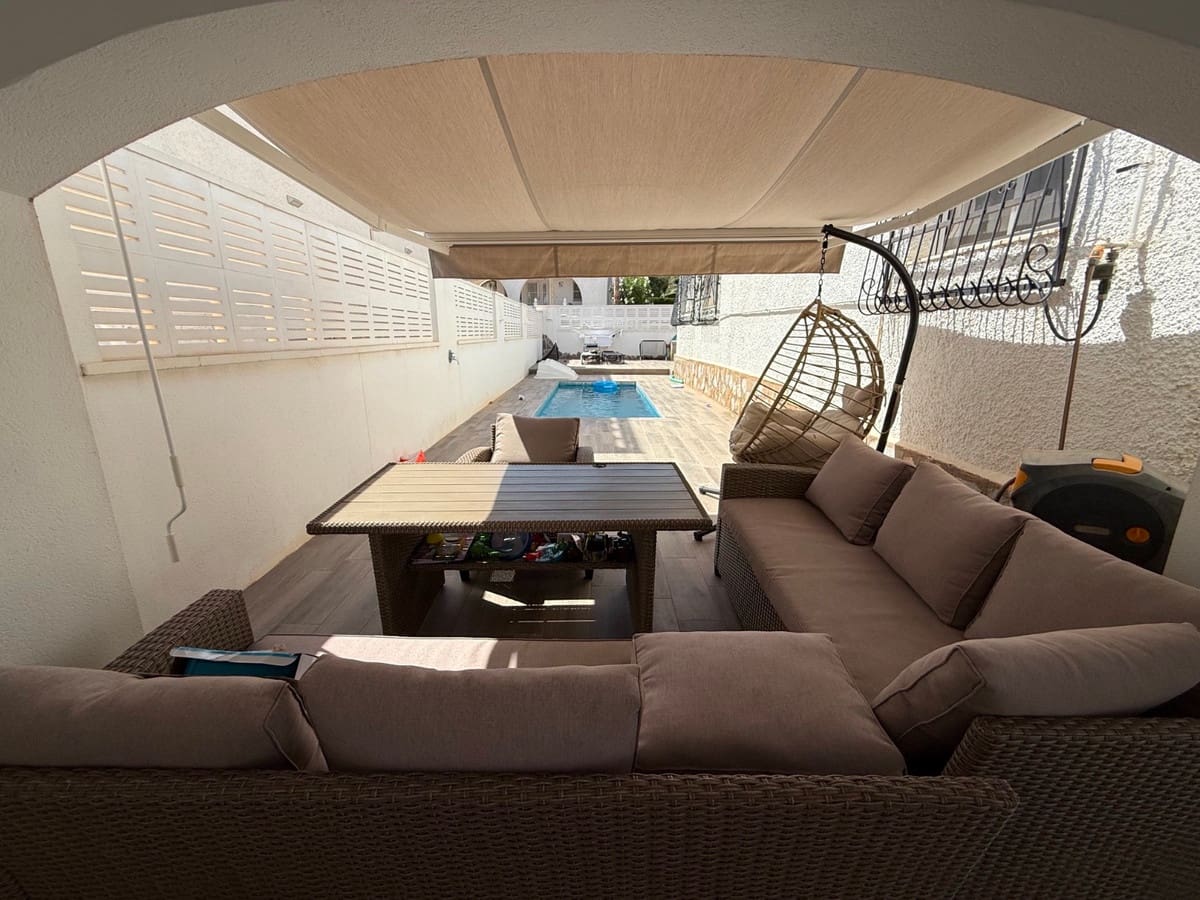 2 camera da letto Villa in vendita in Villamartin - 279.000 € (Rif: 9465059)