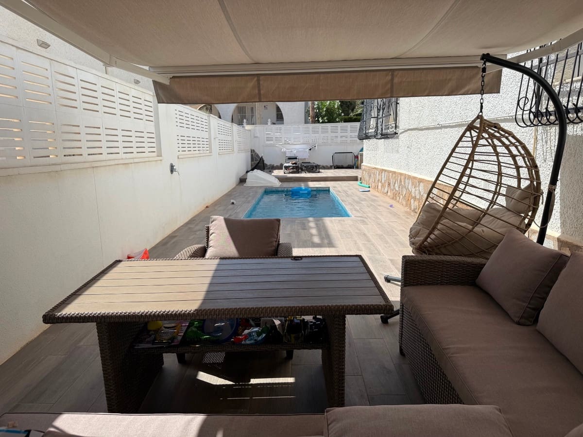 2 camera da letto Villa in vendita in Villamartin - 279.000 € (Rif: 9465059)