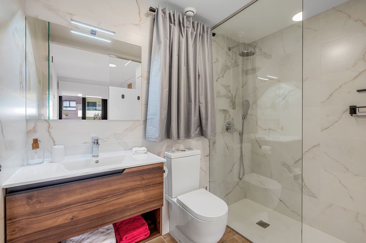 2 sypialnia Apartament na sprzedaż w Villamartin - 239 000 € (Ref: 9465060)