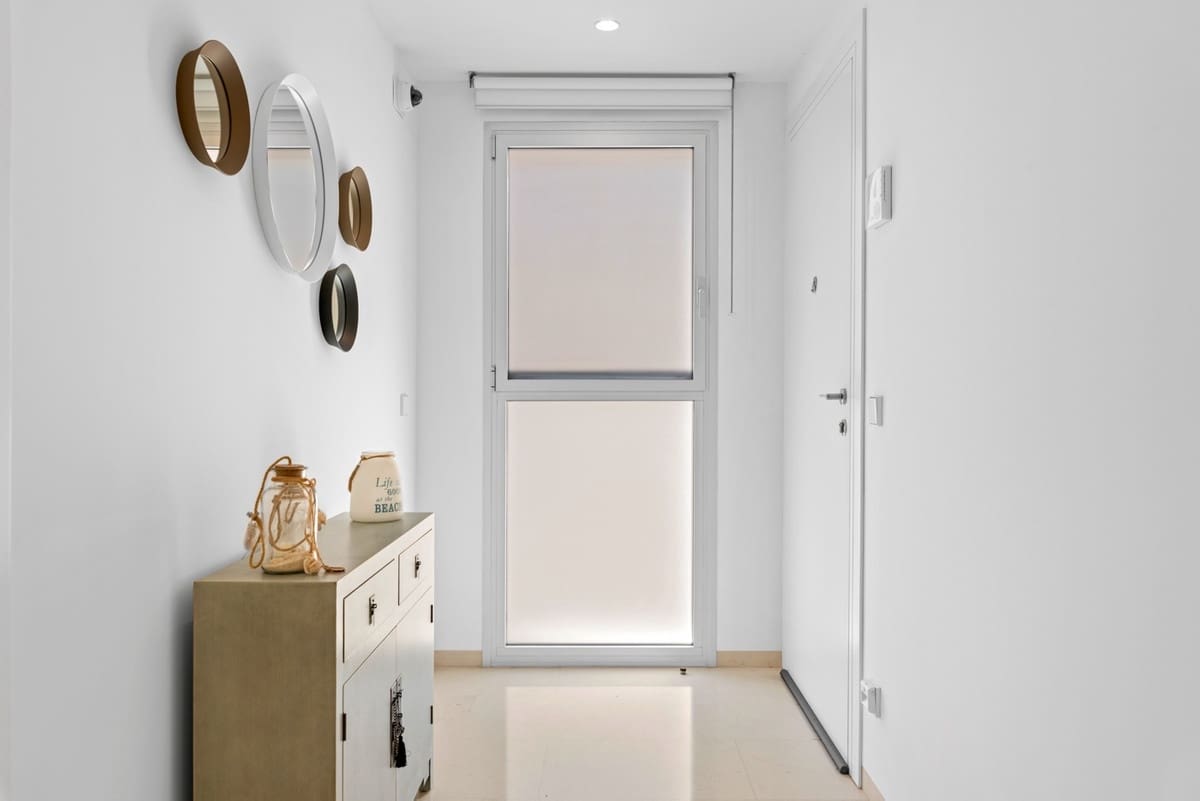 4 sovrum Lägenhet till salu i Torrevieja - 895 000 € (Ref: 9465066)