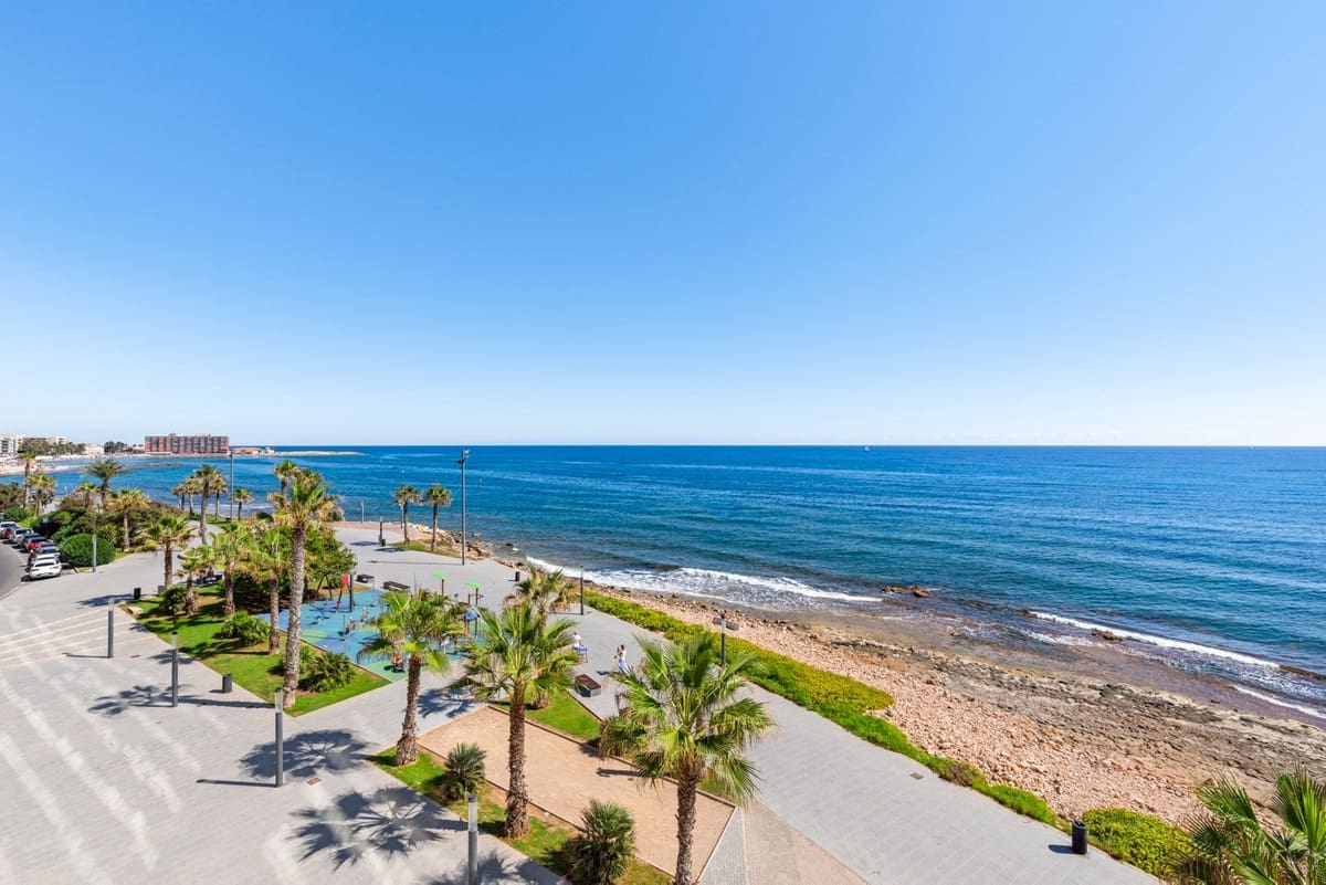 4 sovrum Lägenhet till salu i Torrevieja - 895 000 € (Ref: 9465066)