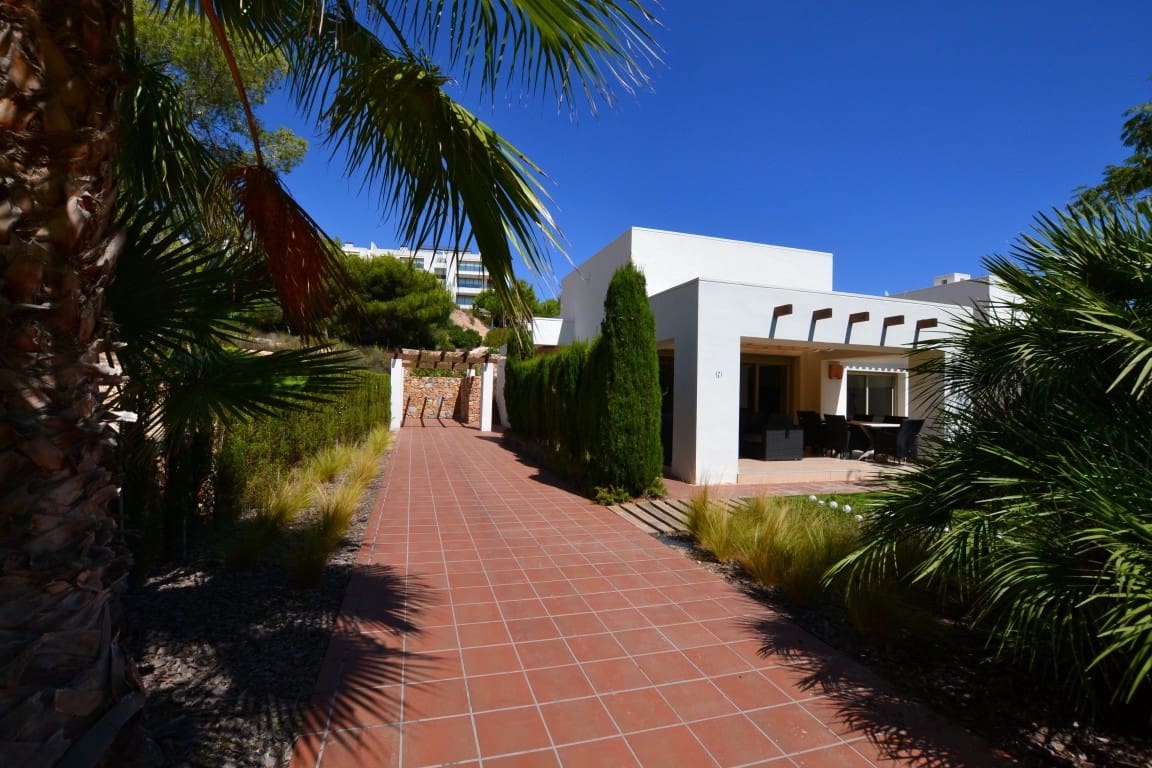 3 sovrum Villa till salu i Las Colinas Golf - 420 000 € (Ref: 9465067)