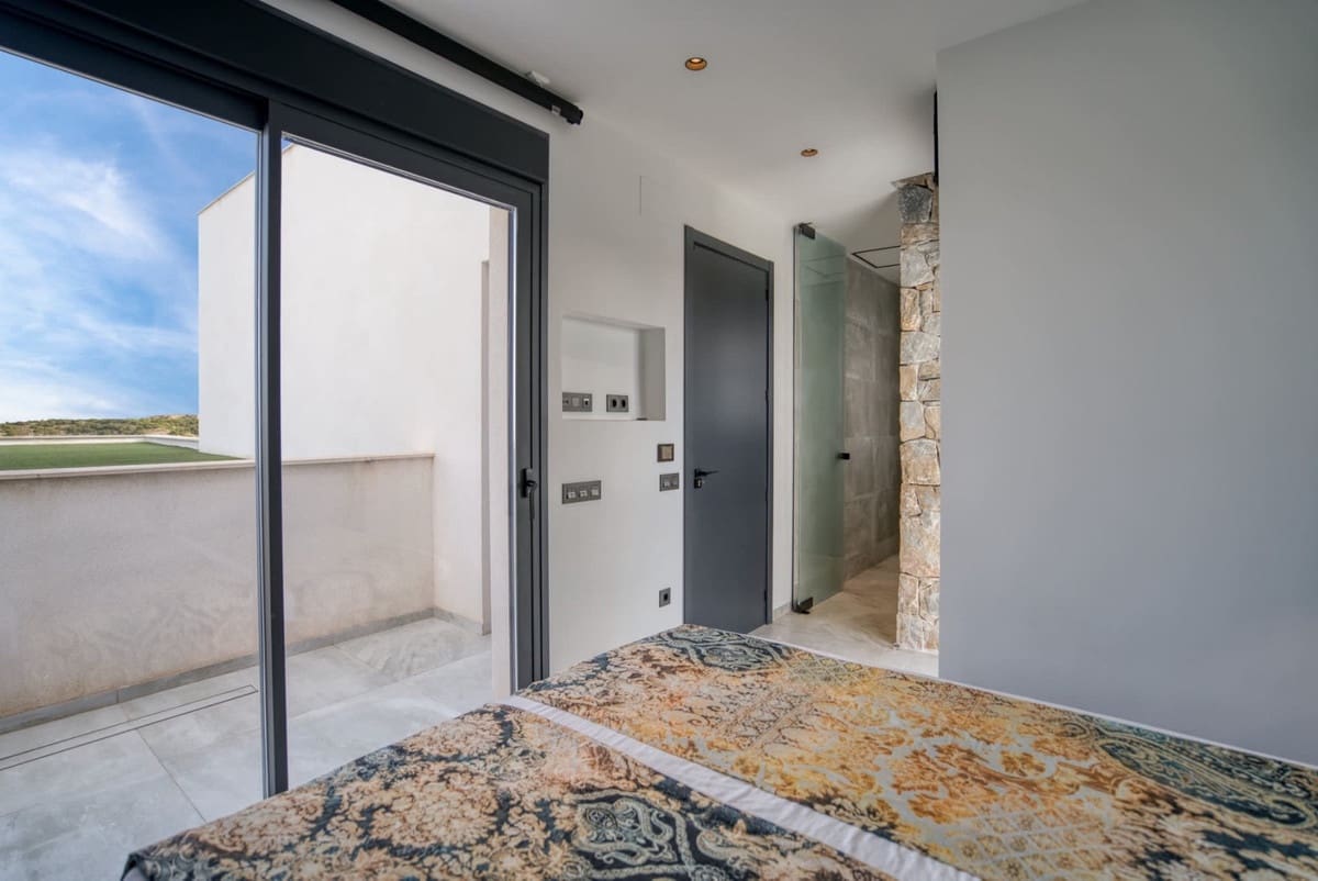 5 quarto Moradia para venda em Ciudad Quesada - 850 000 € (Ref: 9465069)