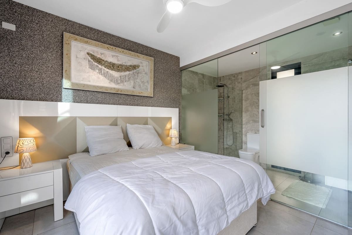 3 soverom Villa til salgs i Orihuela Costa - € 379 900 (Ref: 9467873)