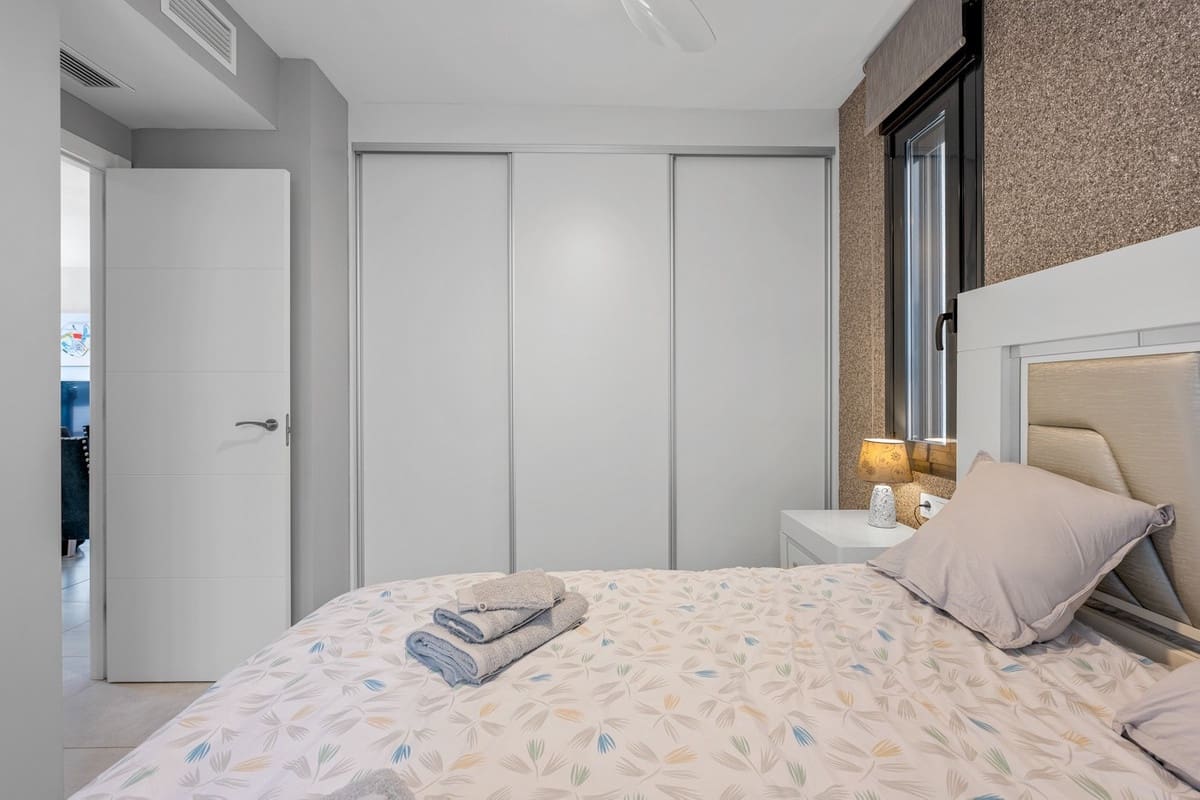 3 soverom Villa til salgs i Orihuela Costa - € 379 900 (Ref: 9467873)