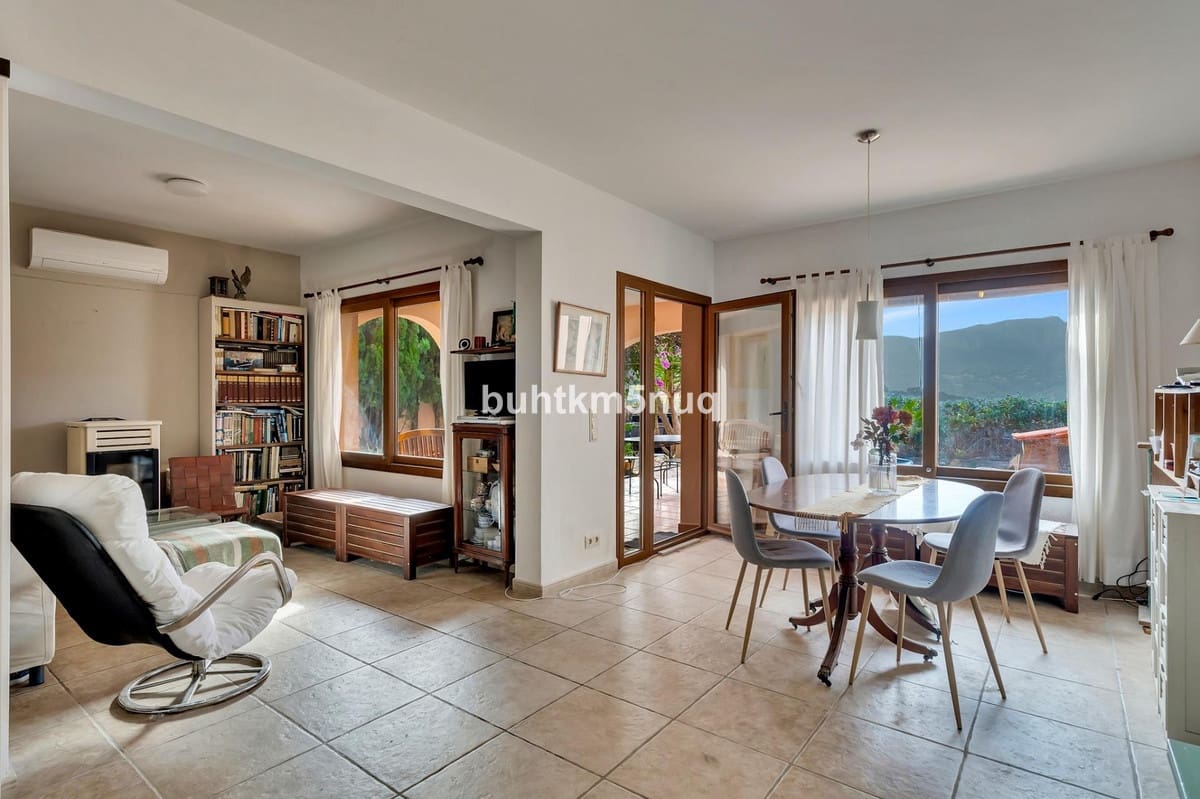 3 makuuhuone Maalaistalo myytävänä paikassa Calpe / Calp - 330 000 € (Ref: 9467876)