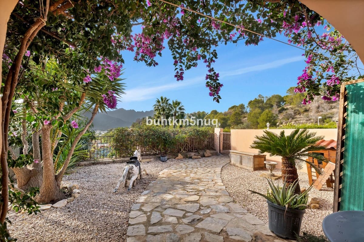 3 makuuhuone Maalaistalo myytävänä paikassa Calpe / Calp - 330 000 € (Ref: 9467876)