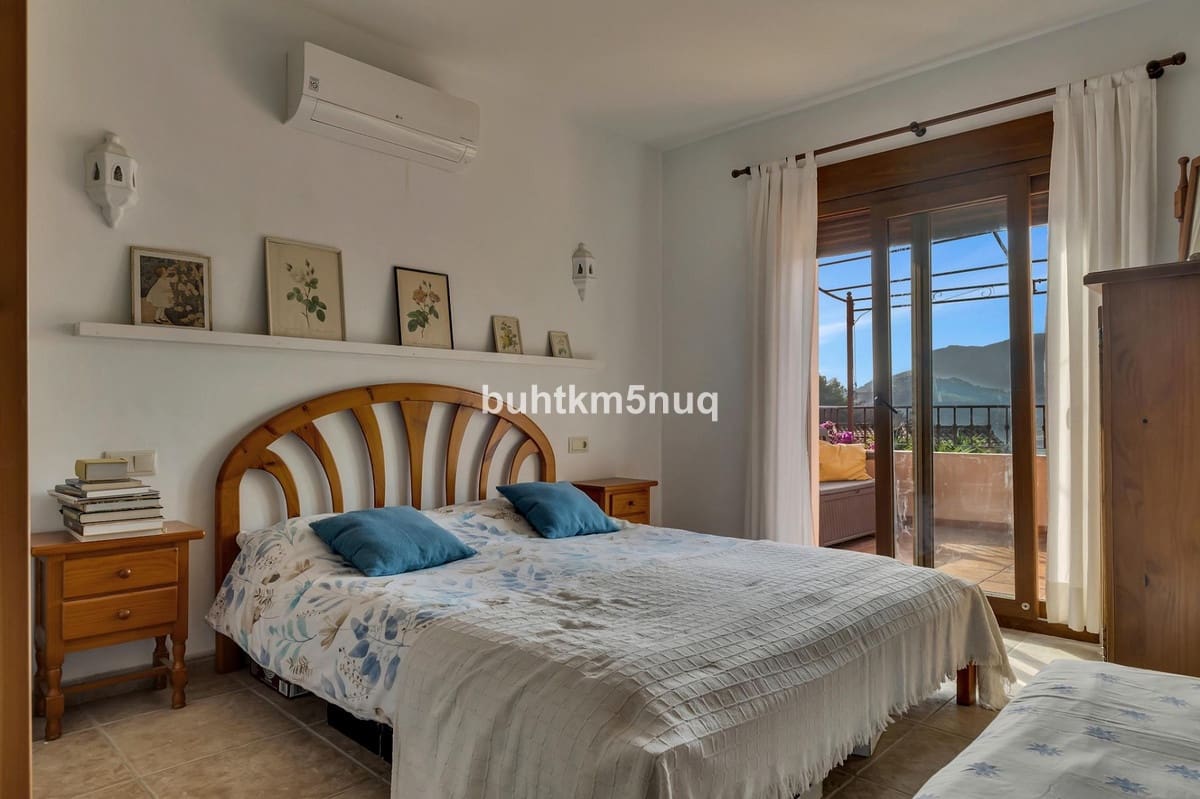 3 makuuhuone Maalaistalo myytävänä paikassa Calpe / Calp - 330 000 € (Ref: 9467876)